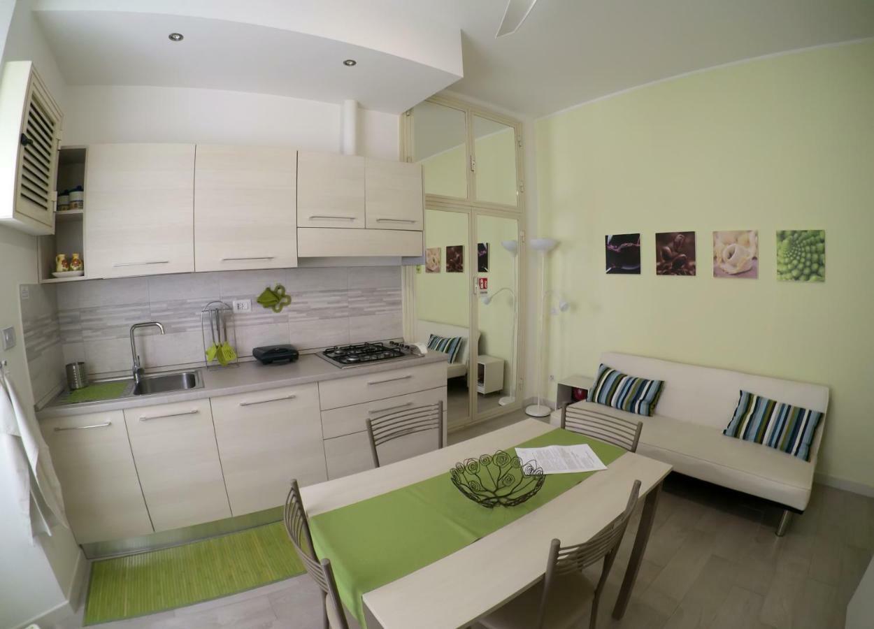 Domus Lauri * Roma